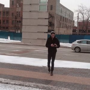 Meet your Posher, Aaron